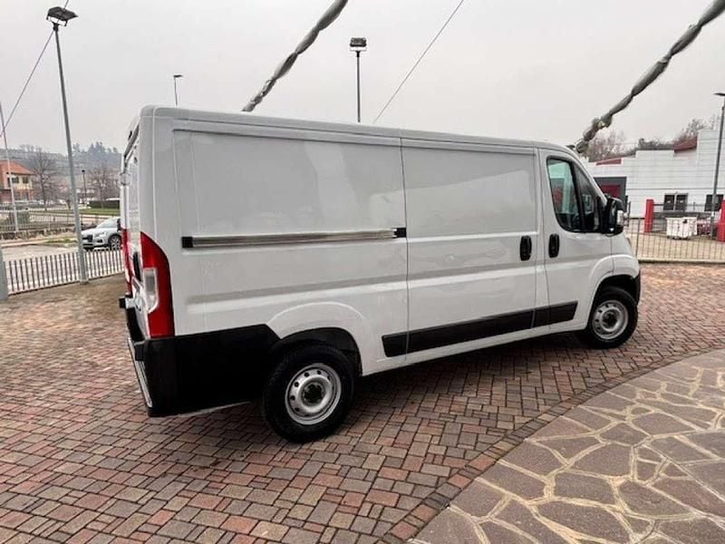 Usata Fiat Ducato 33 140 CV (102 kW) 2023 Bianco Furgone