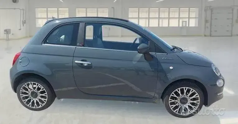 Usata Fiat 500C Dolcevita 70 CV (51 kW) 2022 Grigio Cabrio