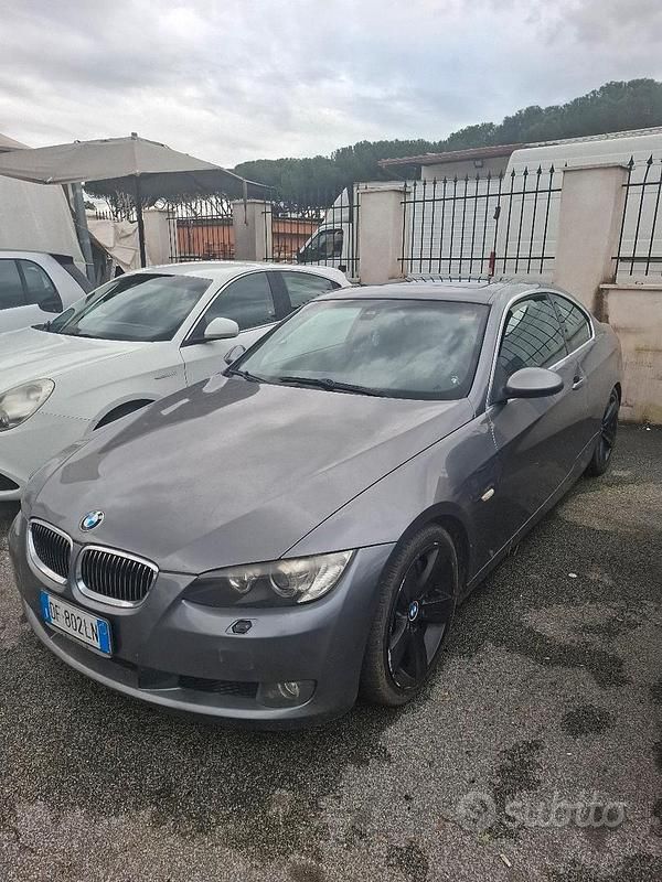 Usata BMW 330 2007