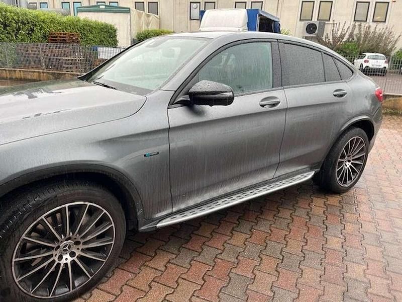 Grigio Usata 2018 Mercedes GLC350 Coupé | 32.000 € (Buon prezzo) - Immagine 1/4