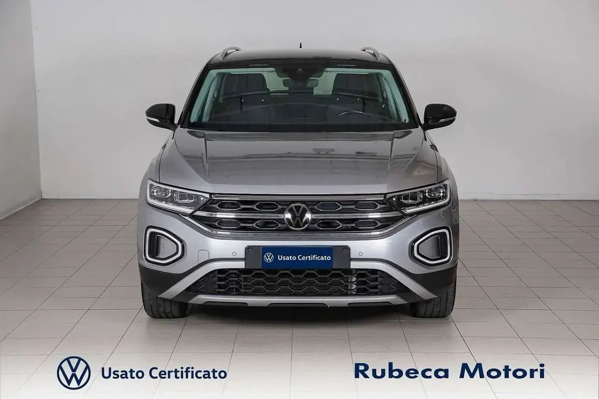 Usata VW T-Roc Style 116 CV (85 kW) 2023 Argento SUV