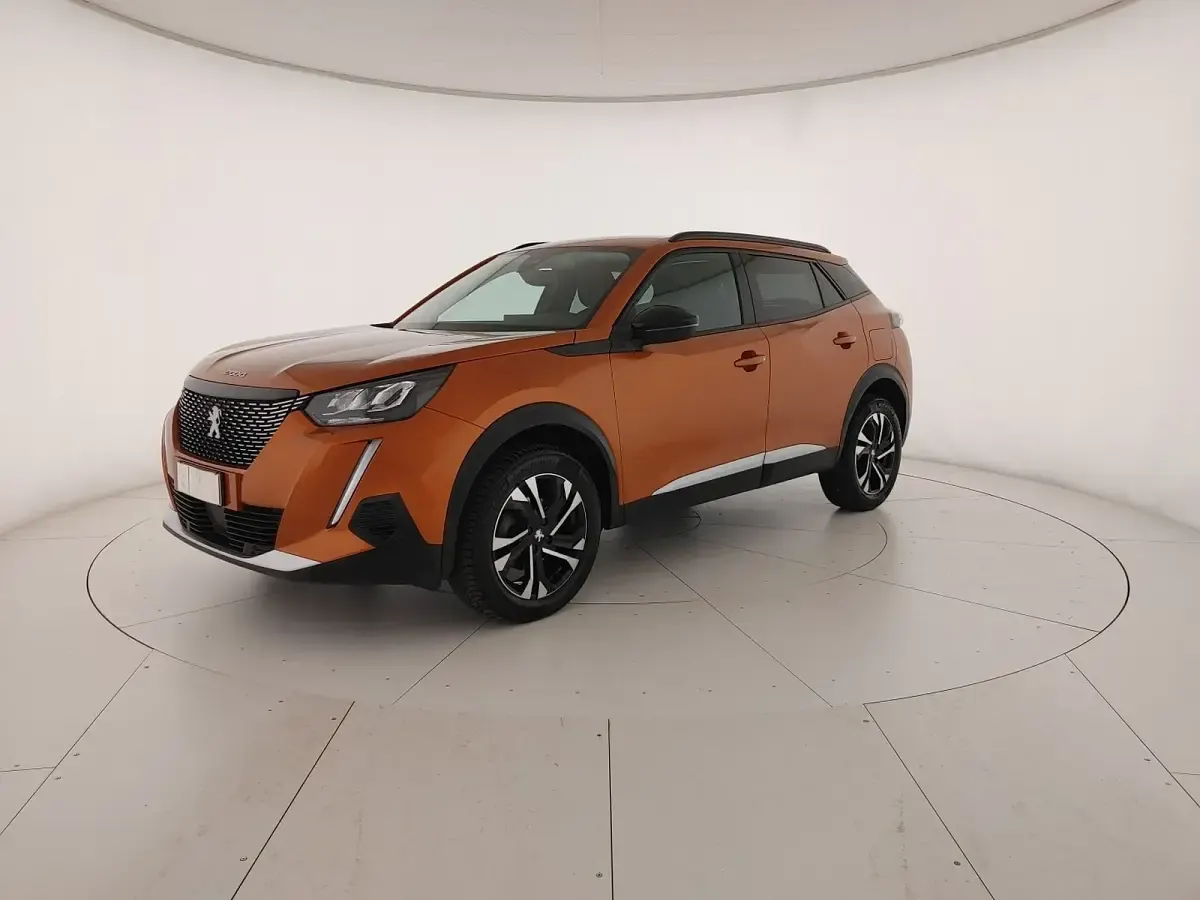Usata Peugeot 2008 Allure 110 CV (80 kW) 2022 SUV