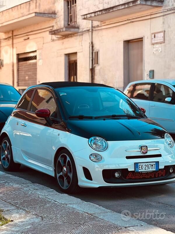 Bianco Usata 2012 Abarth 595 Due volumi | 13.000 € (Buon prezzo) - Immagine 1/4