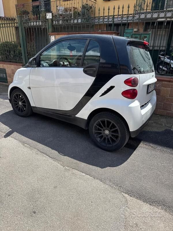 Usata Smart ForTwo Coupé 61 CV (44 kW) 2011 Coupé