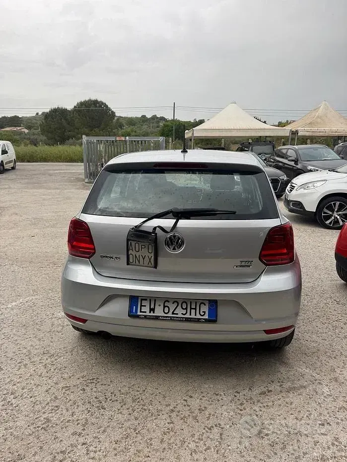 Usata VW Polo 90 CV (66 kW) 2014 Grigio Utilitaria