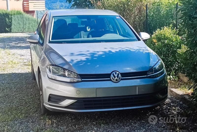 Usata VW Golf VII Trendline 86 CV (63 kW) 2017 Grigio Berlina