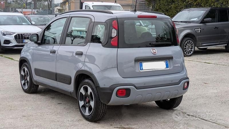Usata Fiat Panda Cross Cross 70 CV (51 kW) 2021 Grigio Utilitaria