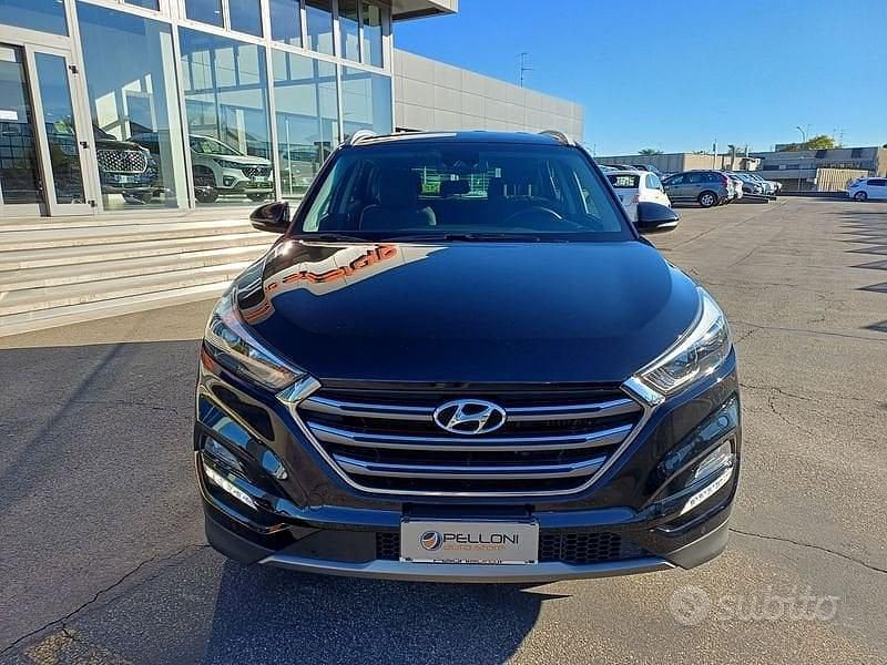 Usata Hyundai Tucson Xpossible 141 CV (103 kW) 2016 Nero SUV