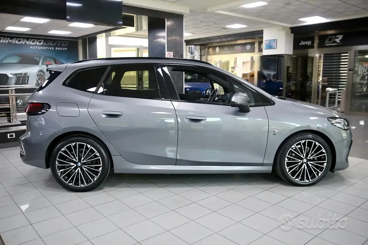 Usata BMW 218 Active Tourer M Sport 150 CV (110 kW) 2025 Grigio Monovolume