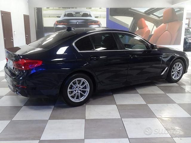 Usata BMW 520 190 CV (139 kW) 2018 Blu metallizzato Berlina