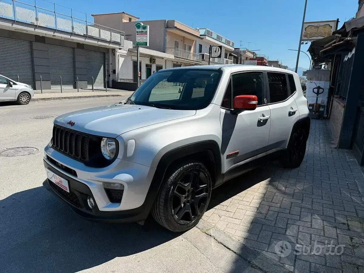 Usata Jeep Renegade Limited 120 CV (88 kW) 2020 Grigio SUV