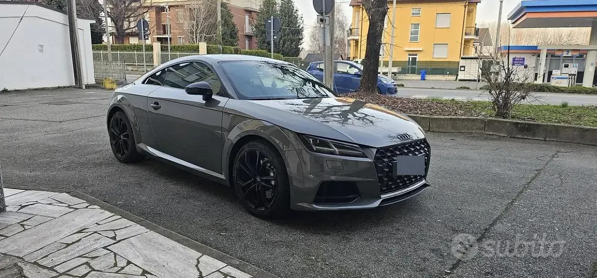 Usata Audi TT S-Line 245 CV (180 kW) 2022 Grigio Coupé
