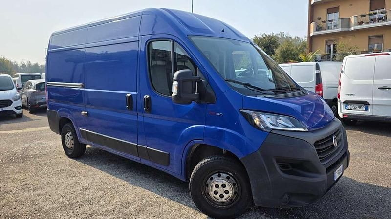 Blu / pastello Usata 2019 Fiat Ducato 33 Furgone | 10.900 € (Super prezzo) - Immagine 1/4