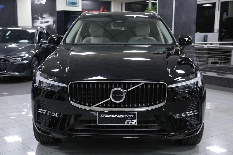 Usata Volvo XC60 Core 197 CV (144 kW) 2022 Nero SUV