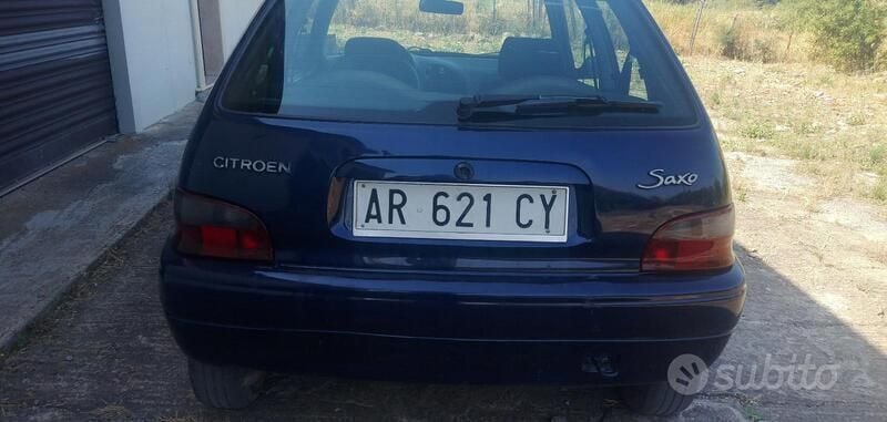 Usata Citroën Saxo 57 CV (41 kW) 1998 Blu Utilitaria