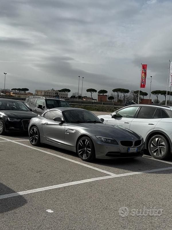 Usata BMW Z4 210 CV (154 kW) 2010 Grigio Cabrio