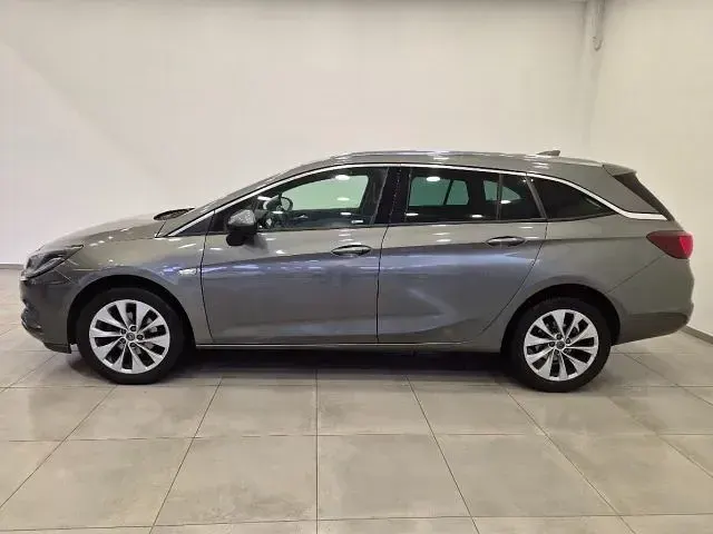 Usata Opel Astra 116 CV (85 kW) 2018 Antracite Station wagon