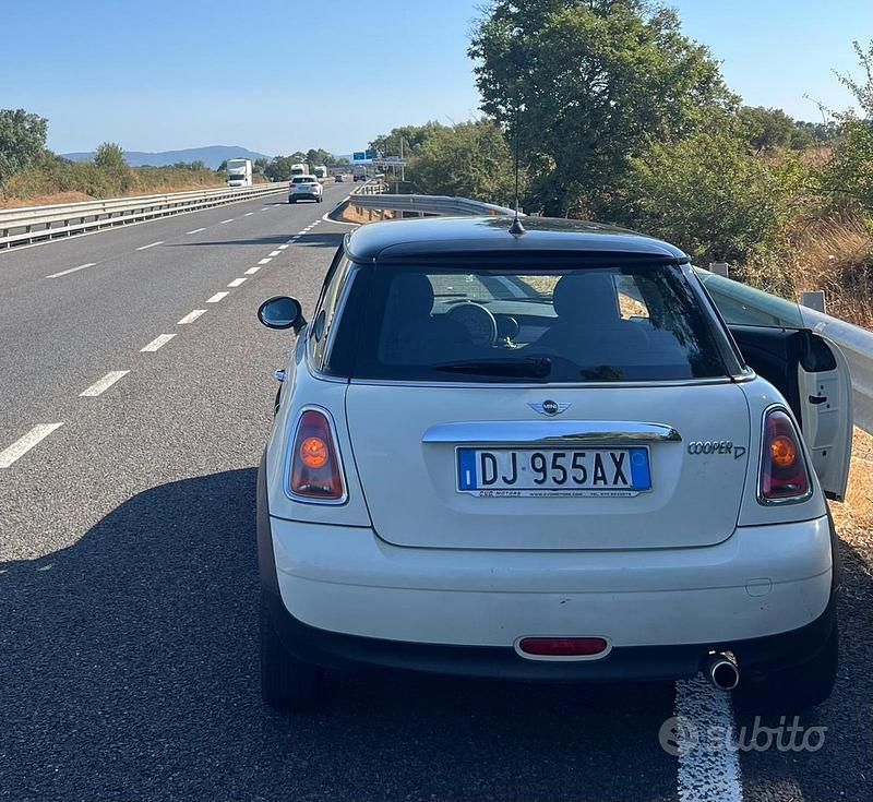 Usata Mini Cooper D 112 CV (82 kW) 2007 Utilitaria