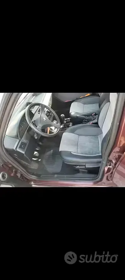 Usata Alfa Romeo 155 116 CV (85 kW) 1994 Berlina