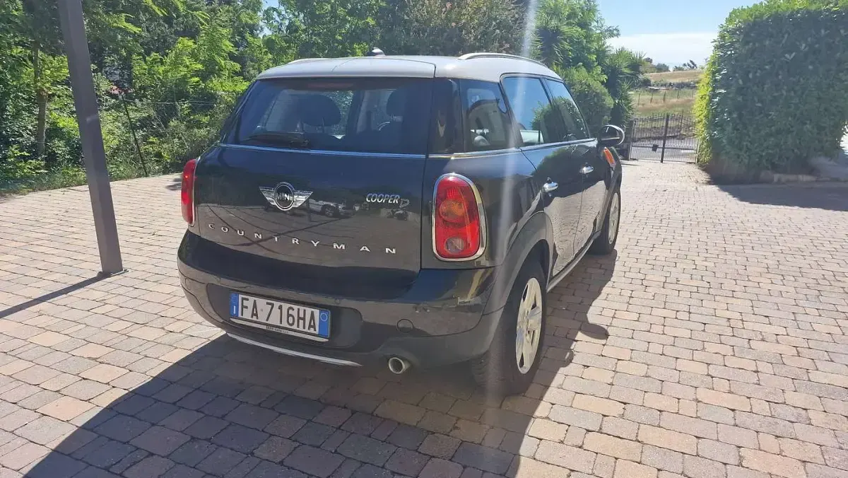 Usata Mini Cooper Countryman 111 CV (81 kW) 2015 Nero SUV