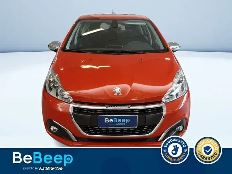 Usata Peugeot 208 Allure 75 CV (55 kW) 2016 Arancione metallizzato Utilitaria