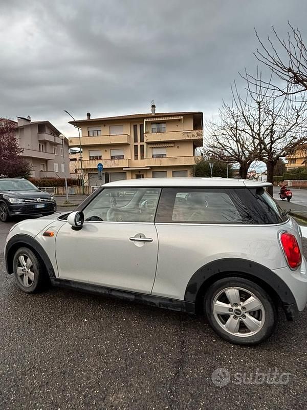 Occasion Mini Cooper D 2013 Gris Citadine