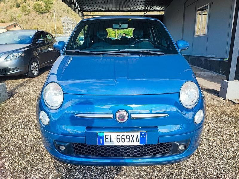 Usata Fiat 500 Lounge 85 CV (62 kW) 2012 Blu Utilitaria