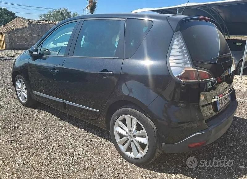 Usata Renault Scénic III XMOD 110 CV (80 kW) 2012 Monovolume