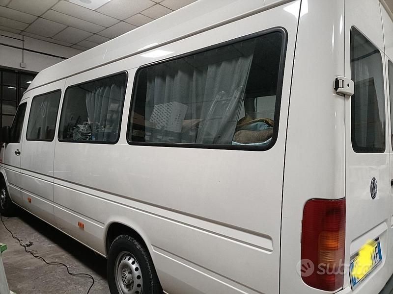 Käytetty VW LT 75 HP (55 kW) 2003 Valkoinen Sedan