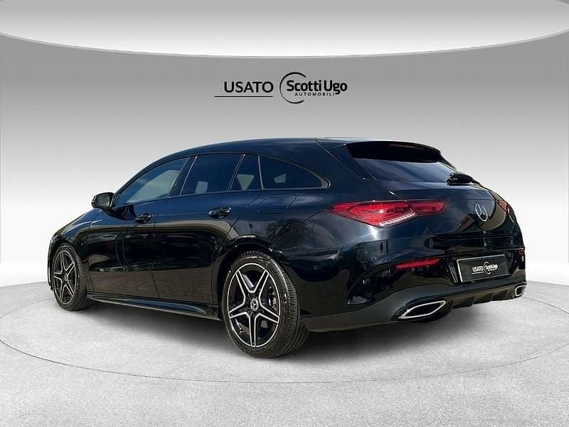 Usata Mercedes CLA200 Premium 150 CV (110 kW) 2022 Nero Station wagon