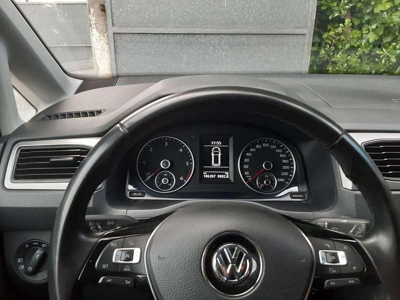 Usata VW Caddy 102 CV (75 kW) 2020 Grigio Monovolume