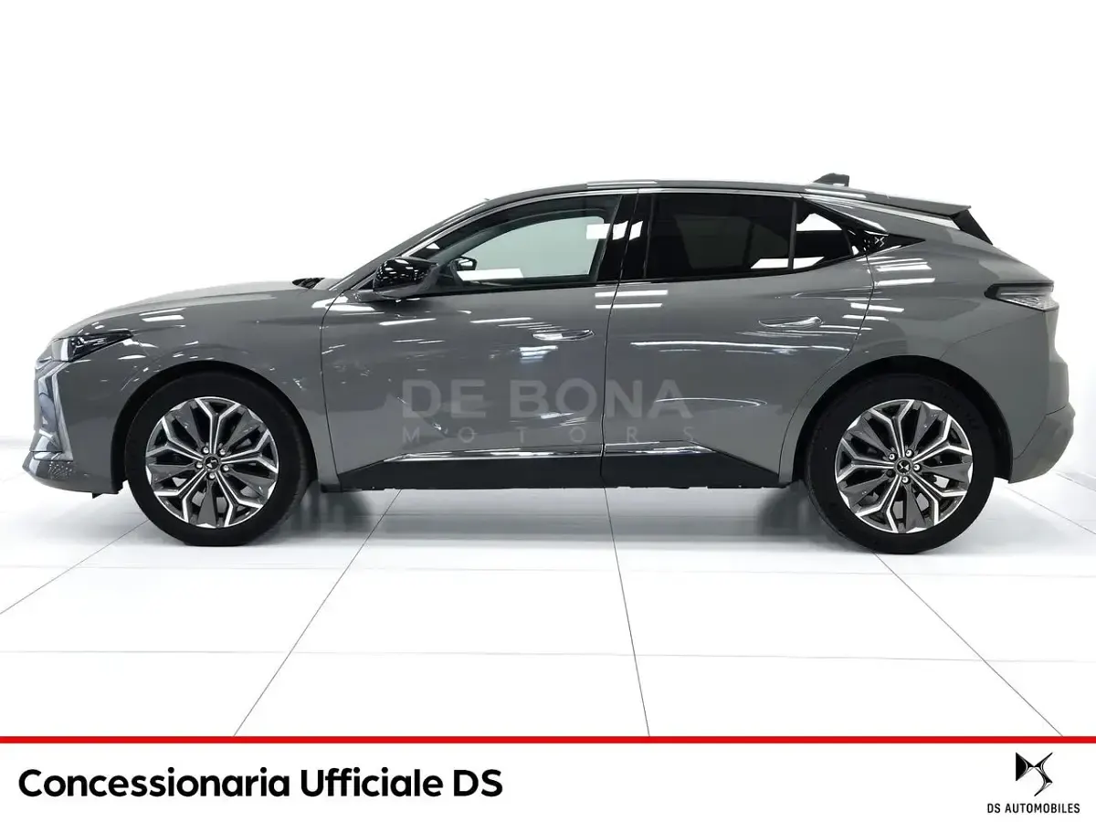 Usata DS Automobiles DS4 Crossback Opera 131 CV (96 kW) 2023 Grigio SUV