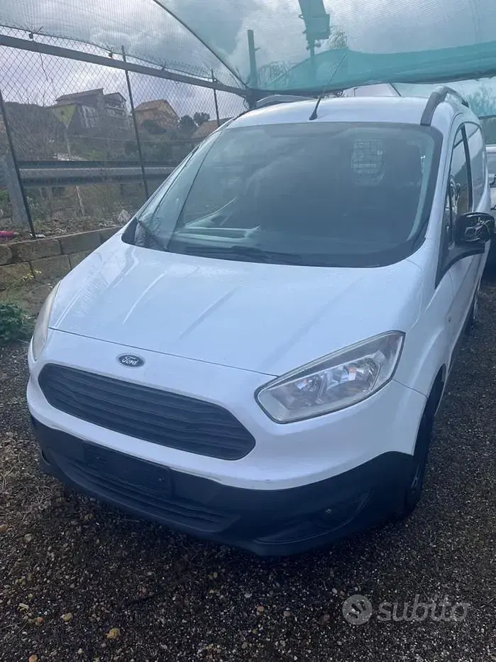 Usata Ford Transit Connect 120 CV (88 kW) 2017 Bianco Monovolume
