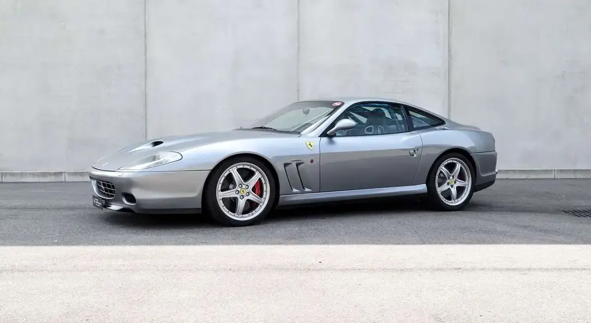Usata Ferrari 575M Maranello 540 CV (397 kW) 2005 Grigio Coupé