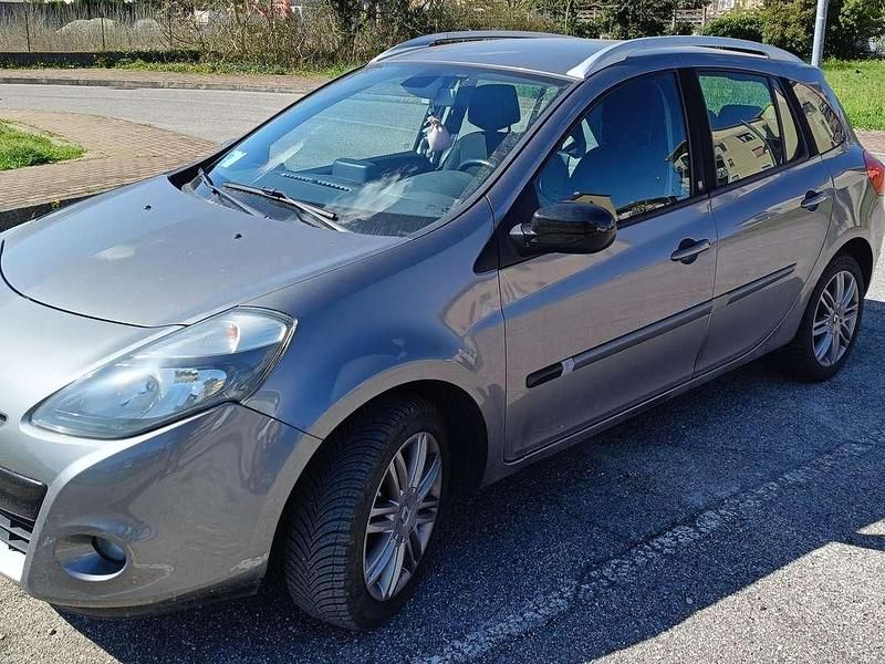 Usata Renault Clio GrandTour 86 CV (63 kW) 2011 Grigio Station wagon