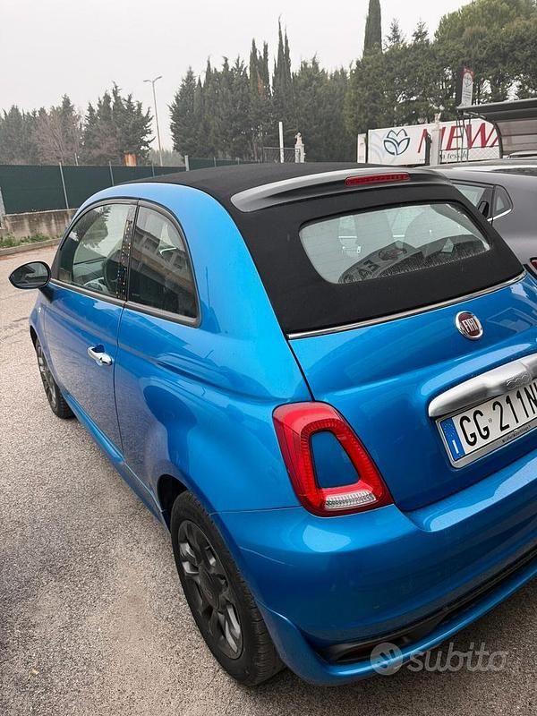 Usata Fiat 500C 69 CV (50 kW) 2021 Blu Cabrio