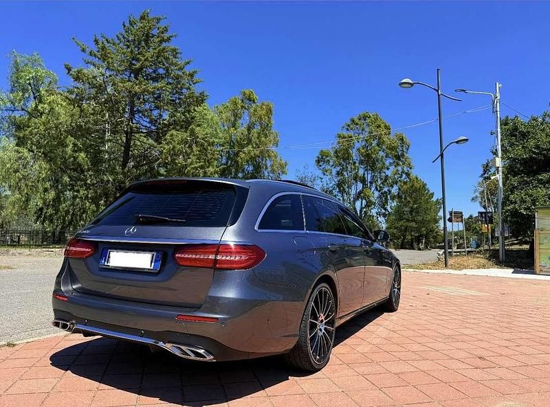 Usata Mercedes 220 194 CV (142 kW) 2017 Grigio Station wagon