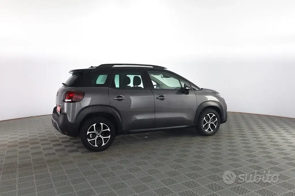 Begagnad Citroën C3 Aircross PureTech 110 HK (80 kW) 2024 Grå SUV