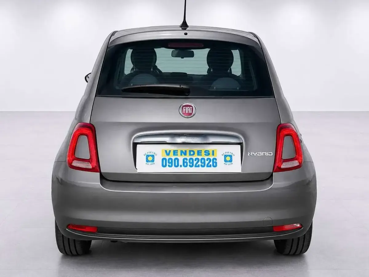 Usata Fiat 500 69 CV (50 kW) 2022 Grigio metallizzato Utilitaria