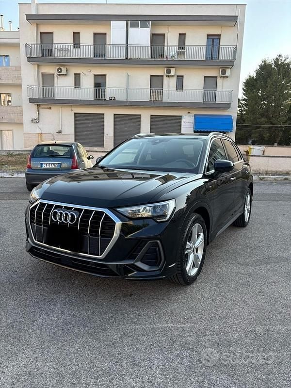 Nero Usata 2019 Audi Q3 S-Line SUV | 21.900 € (Buon prezzo) - Immagine 1/4