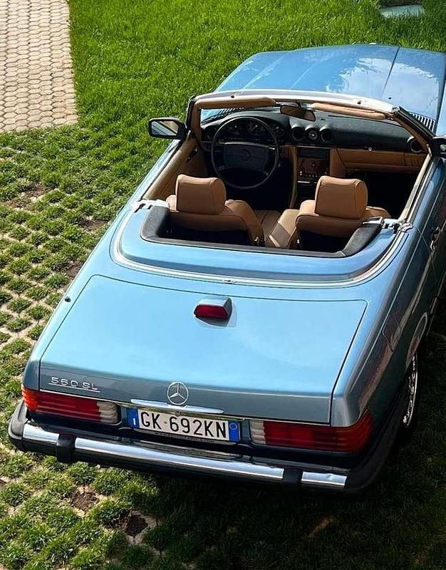 Usata Mercedes 560 242 CV (177 kW) 1987 Blu/azzurro Cabrio