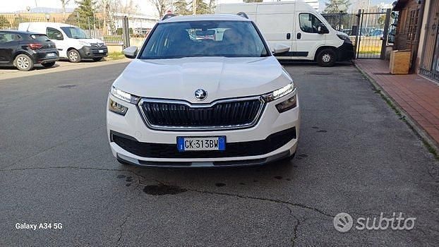 Begagnad Skoda Kamiq 95 HK (69 kW) 2022 Vit SUV