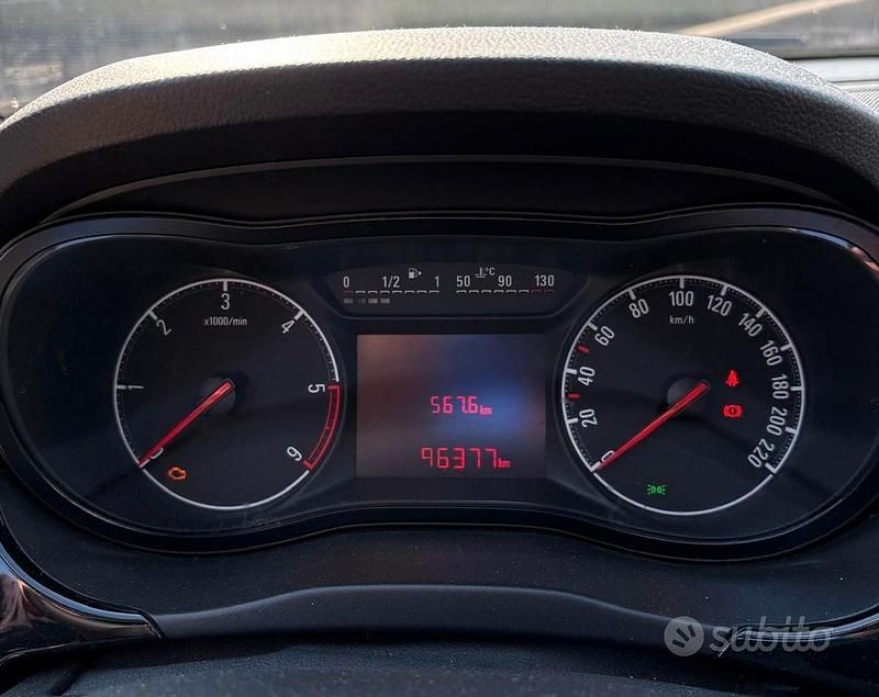 Usata Opel Corsa 75 CV (55 kW) 2018 Nero Utilitaria