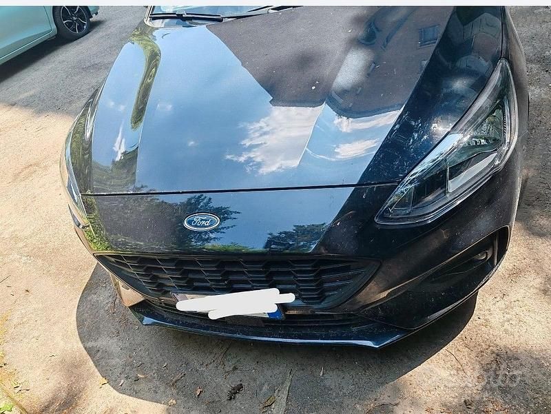 Nero Usata 2021 Ford Focus ST-Line Station wagon | 13.500 € (Buon prezzo) - Immagine 1/4