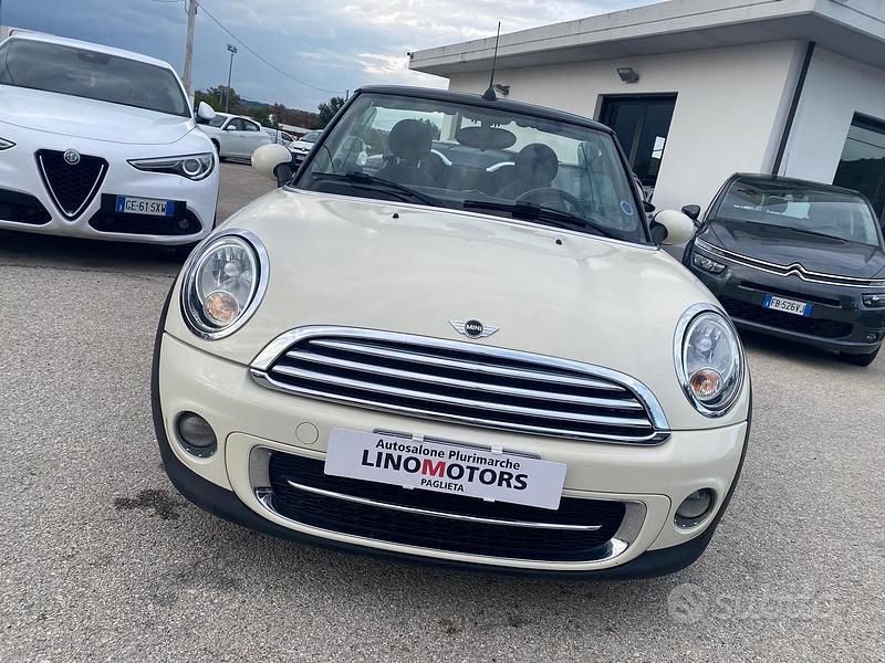 Usata Mini Cooper D Cabriolet 112 CV (82 kW) 2012 Beige Cabrio