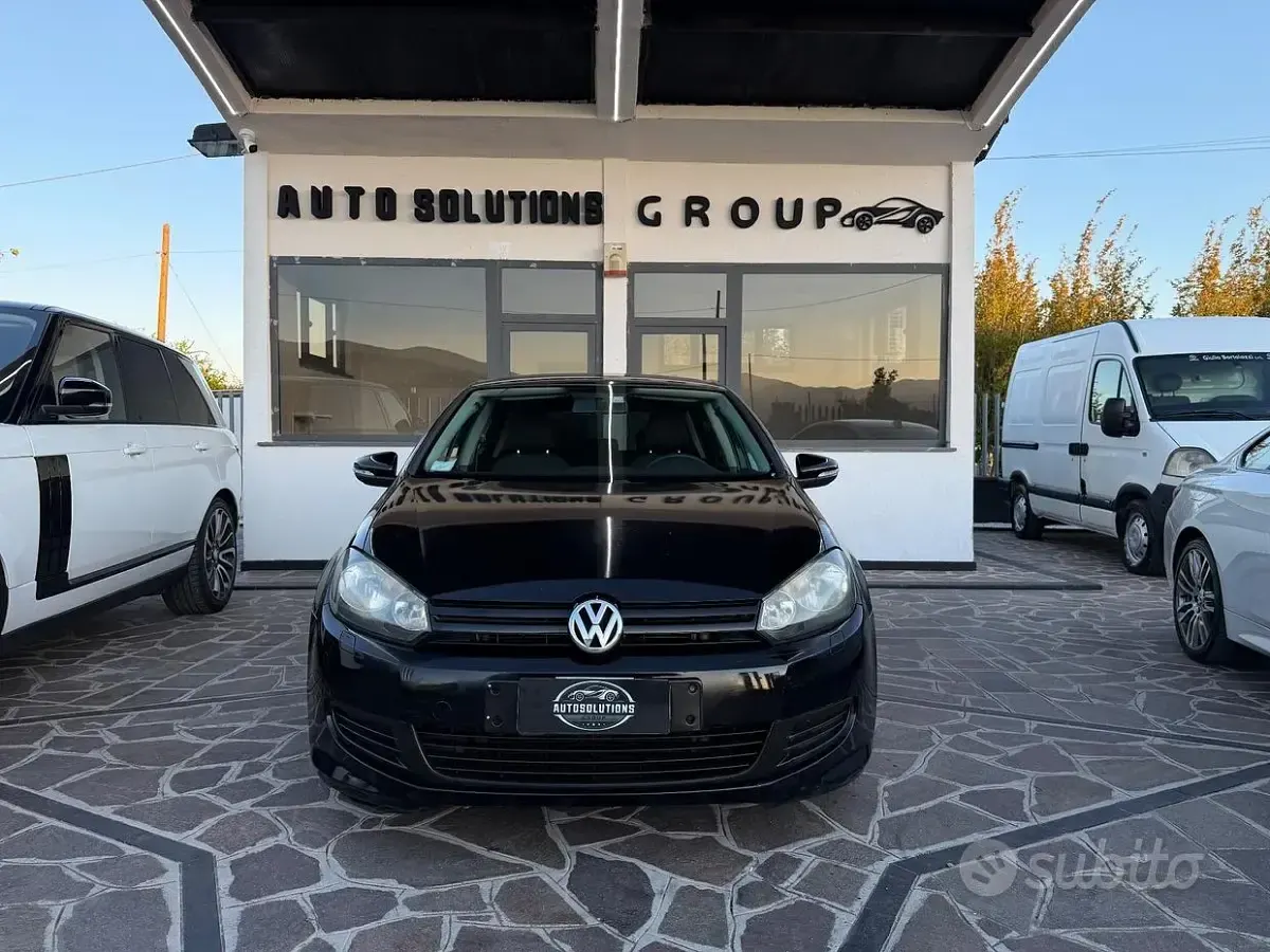 Usata VW Golf VI Edition 105 CV (77 kW) 2011 Nero Utilitaria