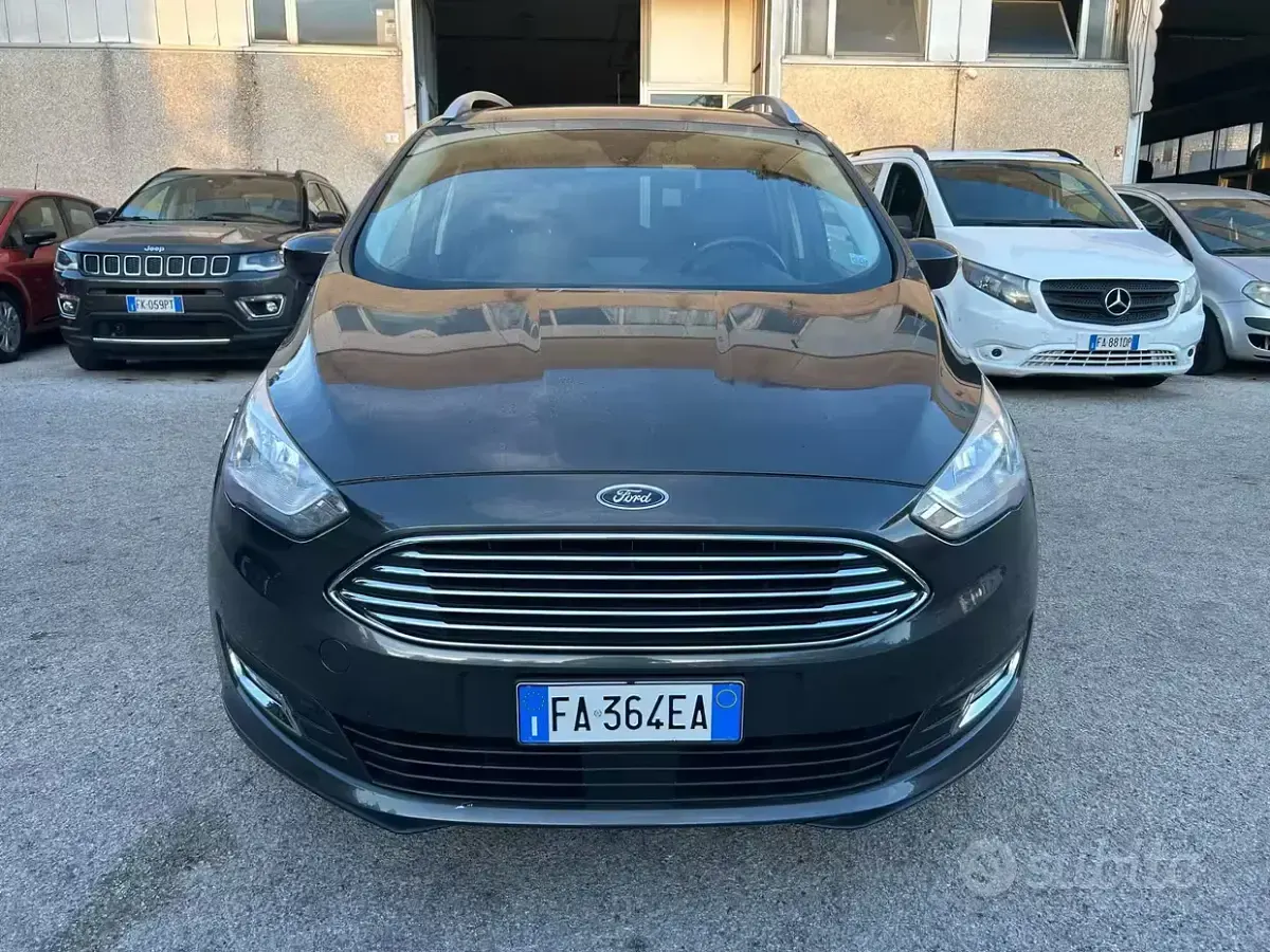 Usata Ford C-MAX 120 CV (88 kW) 2015 Grigio Monovolume