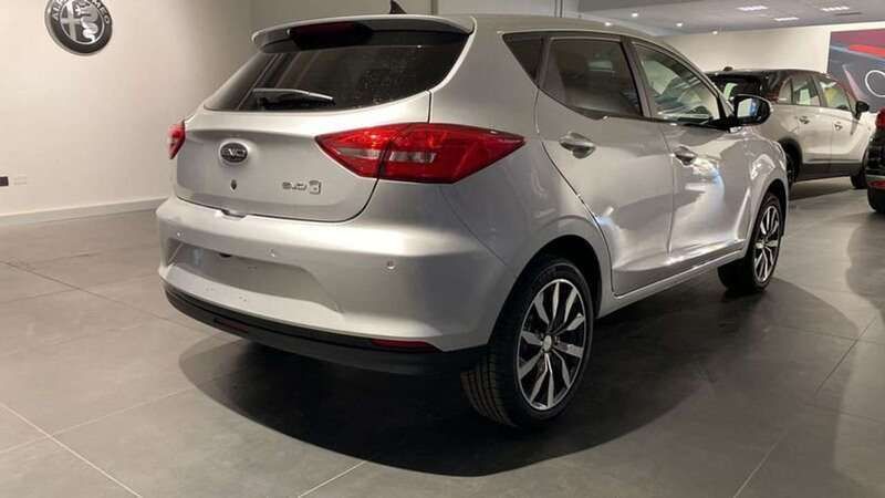 Usata EVO Evo 3 83 kW (113 CV) 2024 Argento SUV