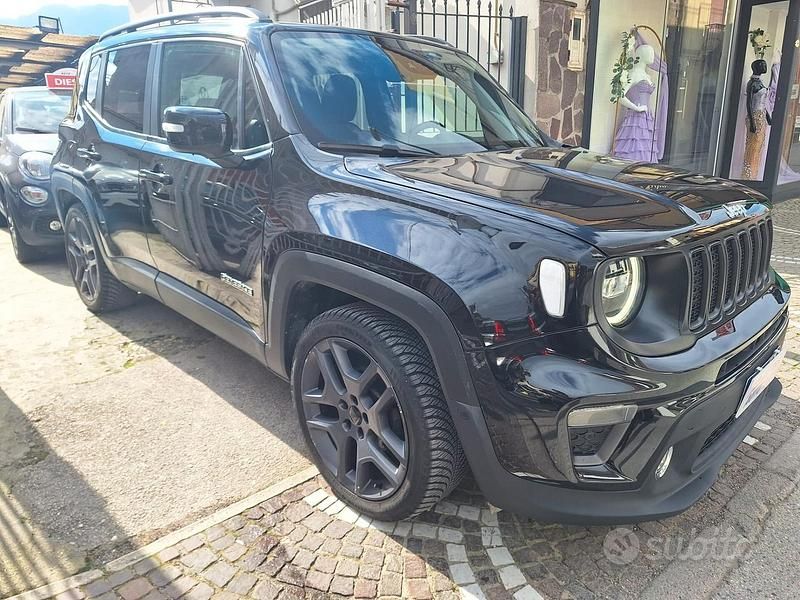 Usata Jeep Renegade Limited 120 CV (88 kW) 2020 Nero SUV