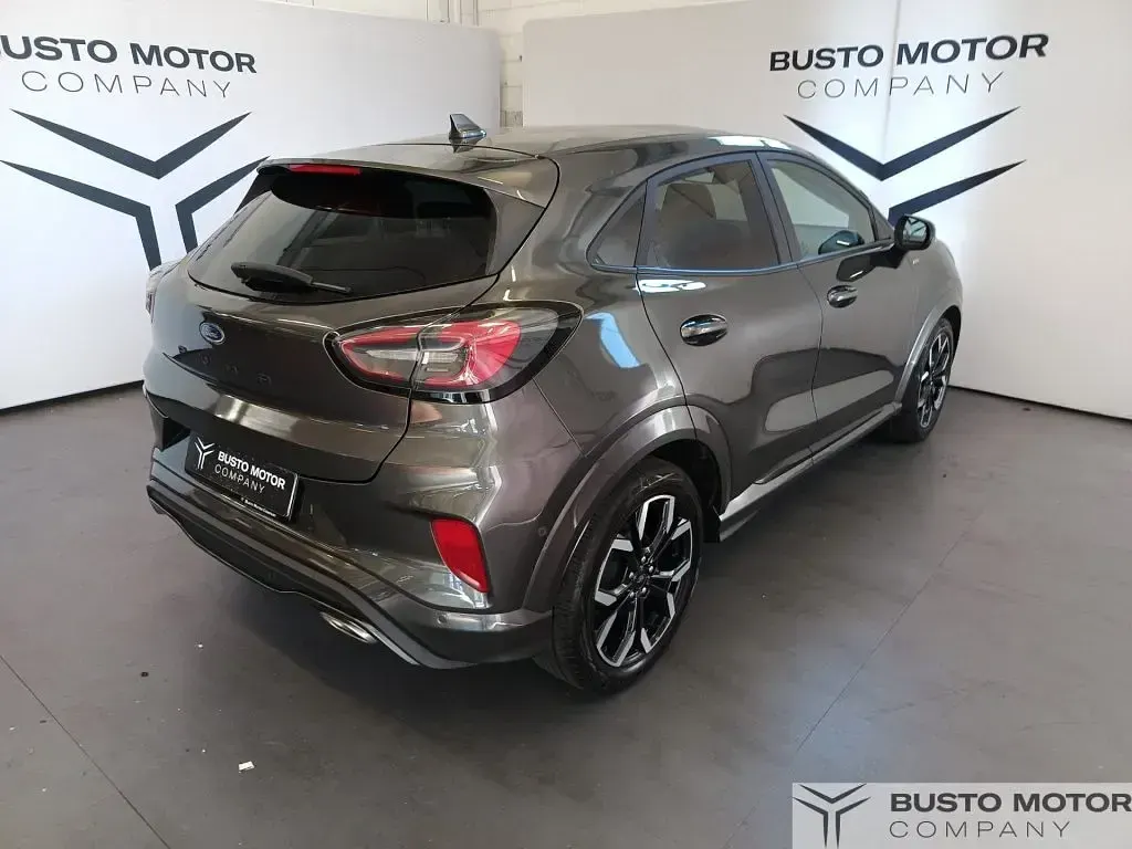 Usata Ford Puma ST-Line 125 CV (91 kW) 2023 Grigio / metallizzato SUV